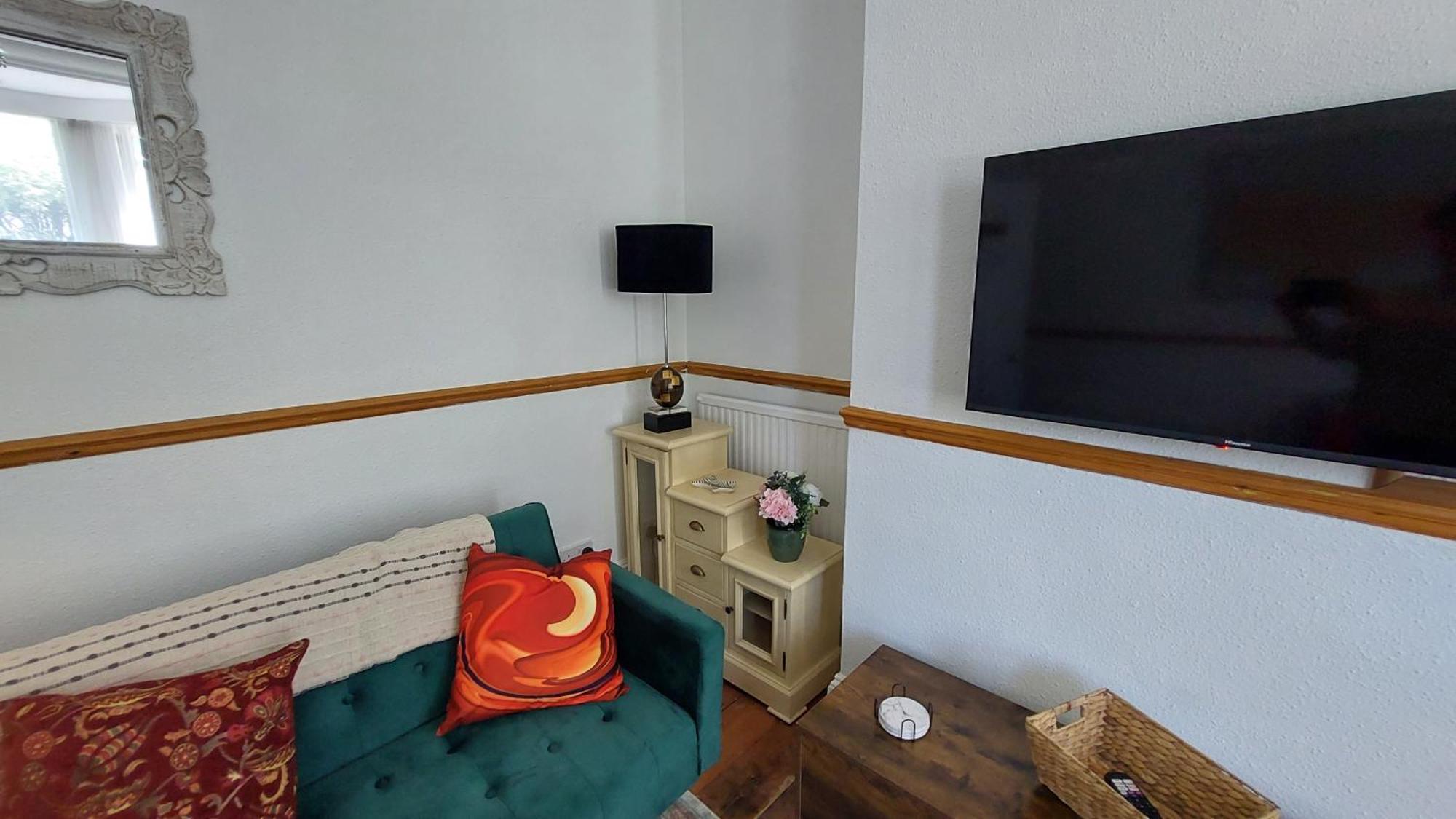Pebbles Place Brighton Room photo
