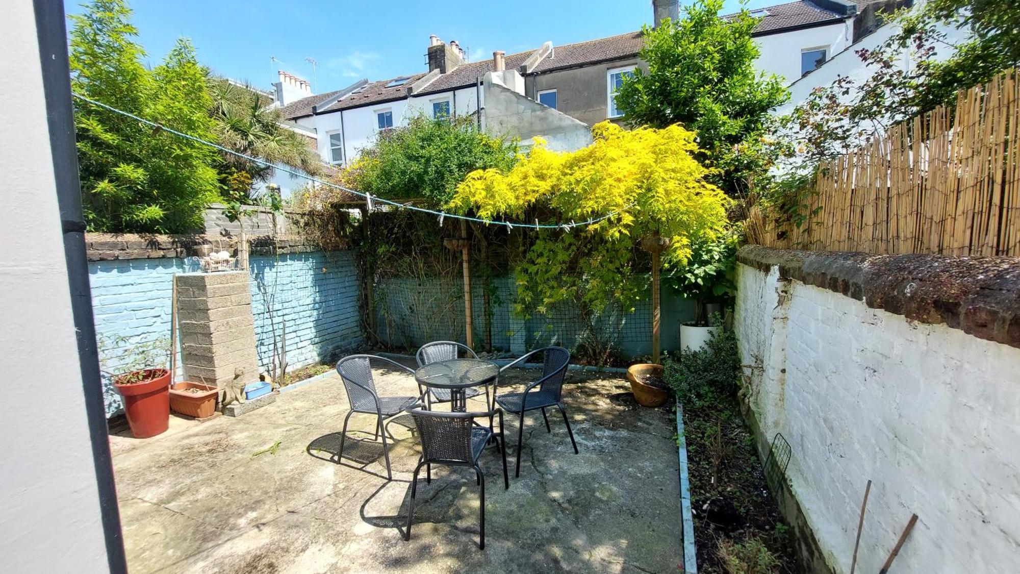 Pebbles Place Brighton Exterior photo